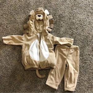 Carter’s lion costume, 12 mos